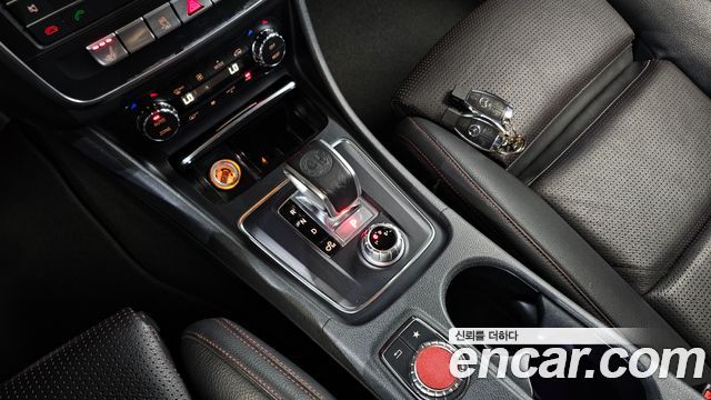 Mercedes-Benz CLA-Class 2017 — photo 9