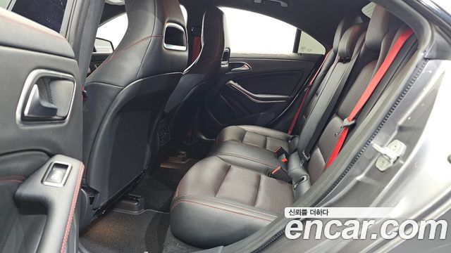 Mercedes-Benz CLA-Class 2017 — photo 11