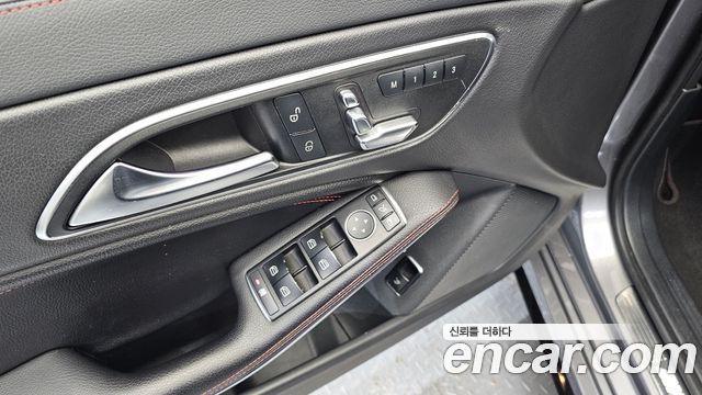 Mercedes-Benz CLA-Class 2017 — photo 13