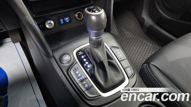 Hyundai Kona 2018 — photo 12