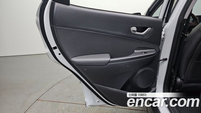 Hyundai Kona 2018 — photo 15