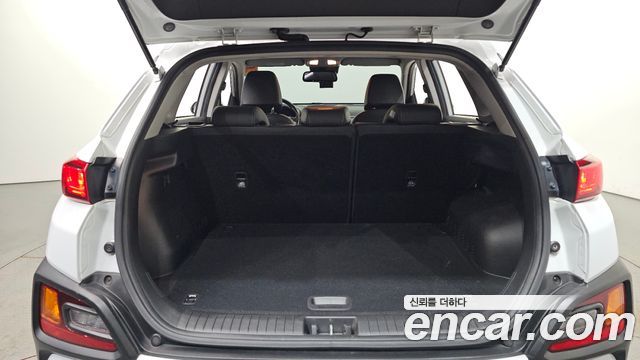 Hyundai Kona 2018 — photo 29