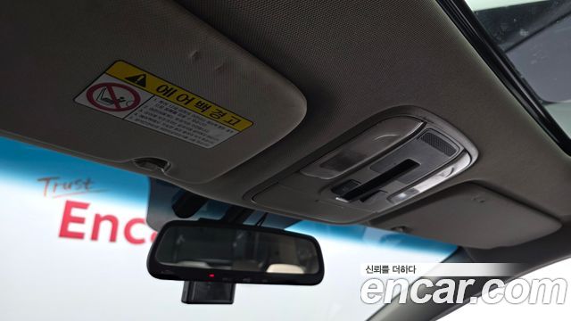 Kia Canival 2016 — photo 25