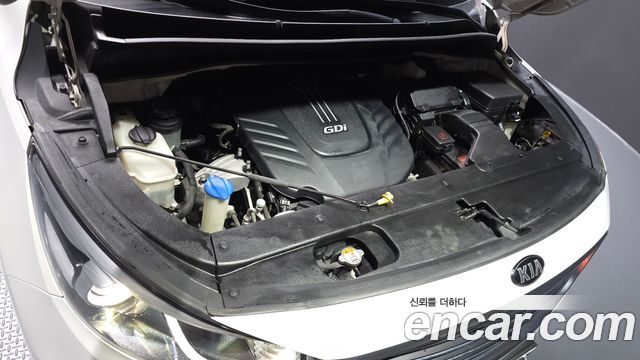 Kia Canival 2016 — photo 6