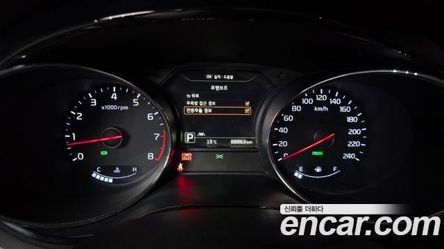 Kia Canival 2016 — photo 8