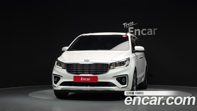 Kia Canival 2019 — photo 3