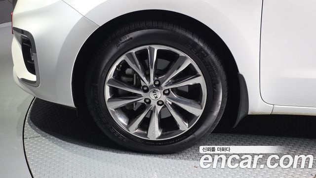 Kia Canival 2019 — photo 5