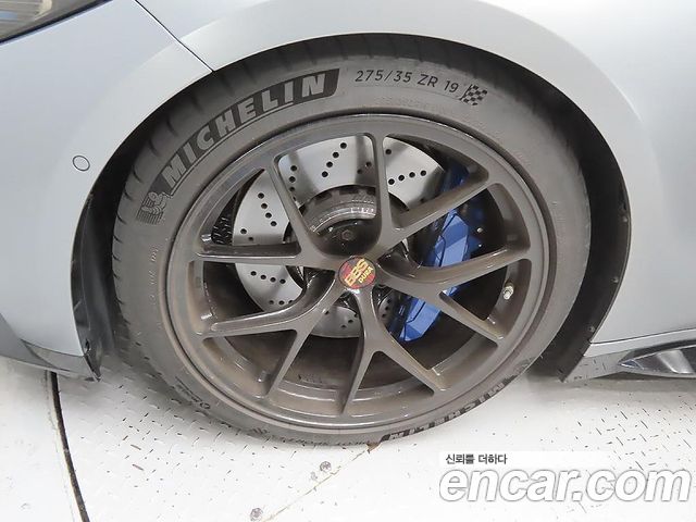 BMW M4 2022 — photo 5