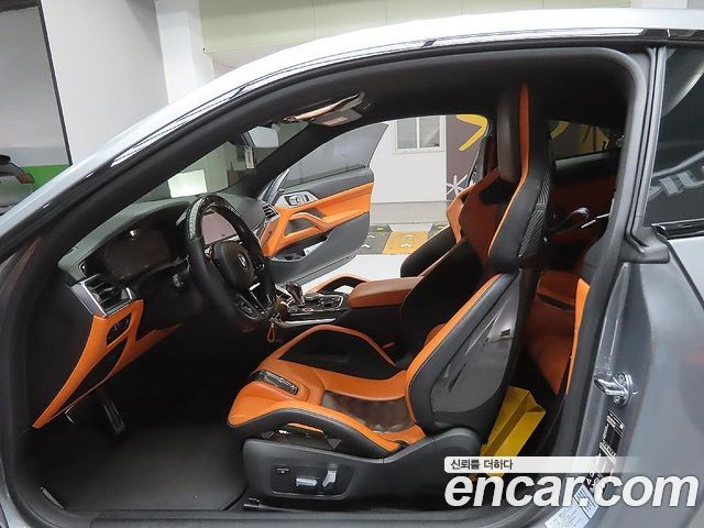 BMW M4 2022 — photo 9