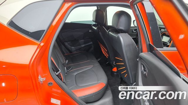 Renault Korea QM3 2015 — photo 12