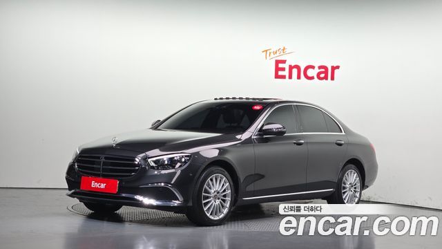 Mercedes-Benz E-Class 2021 — photo 1