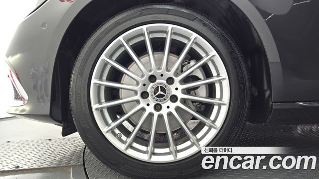 Mercedes-Benz E-Class 2021 — photo 5