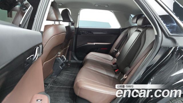 Hyundai Grandeur 2023 — photo 18