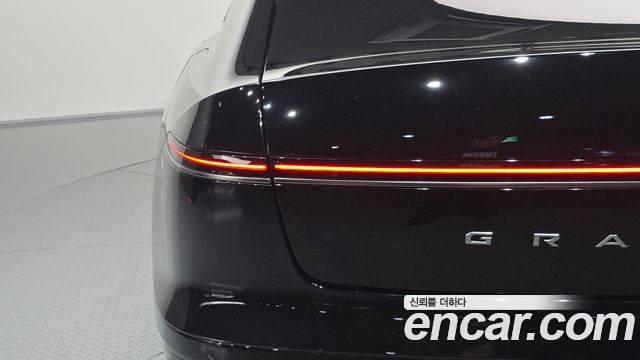 Hyundai Grandeur 2023 — photo 9