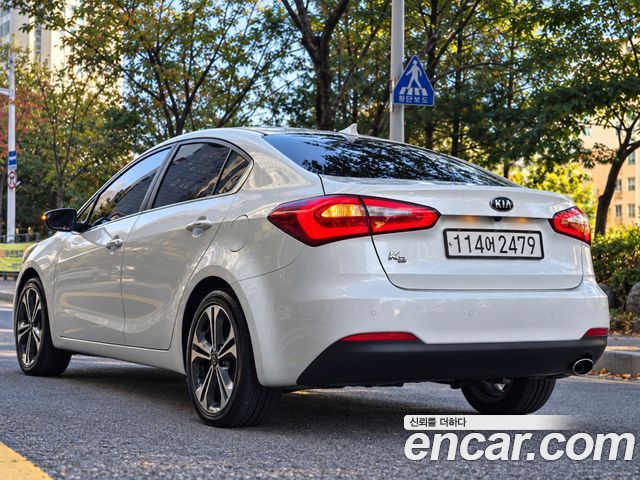 Kia K3 2015 — photo 4