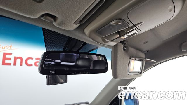 KG Mobility Rexton 2016 — photo 24