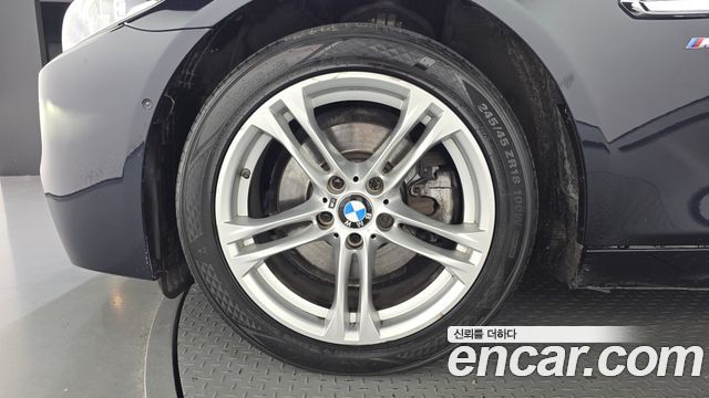 BMW 5-Series 2016 — photo 5