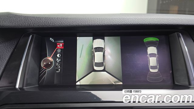 BMW 5-Series 2016 — photo 15