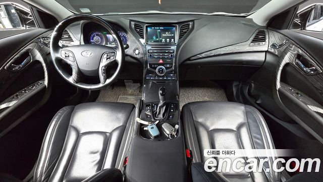 Hyundai Grandeur 2017 — photo 10