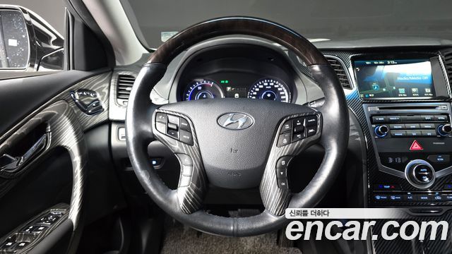 Hyundai Grandeur 2017 — photo 18