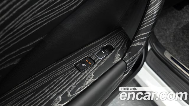 Hyundai Grandeur 2017 — photo 23