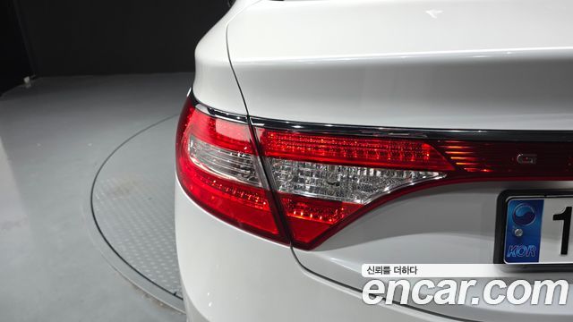 Hyundai Grandeur 2017 — photo 9
