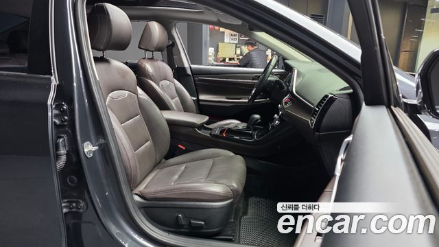 Hyundai Grandeur 2018 — photo 17