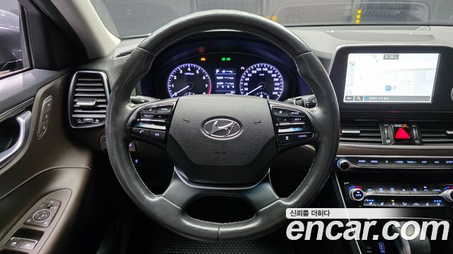 Hyundai Grandeur 2018 — photo 19