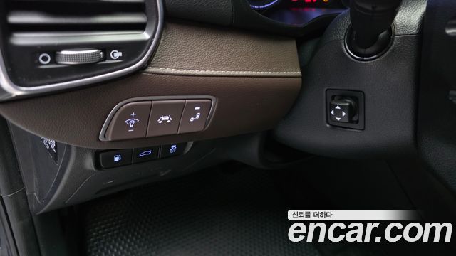Hyundai Grandeur 2018 — photo 23