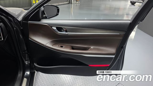 Hyundai Grandeur 2018 — photo 15