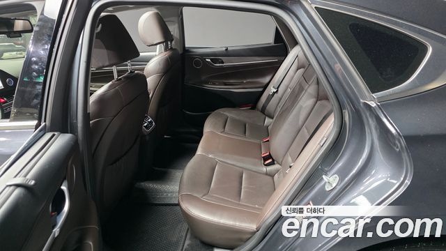 Hyundai Grandeur 2018 — photo 16