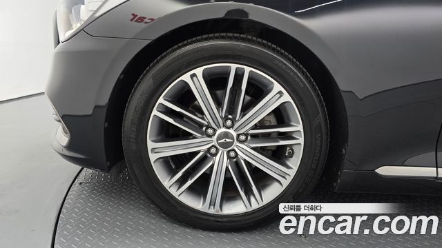 Genesis G80 2019 — photo 5