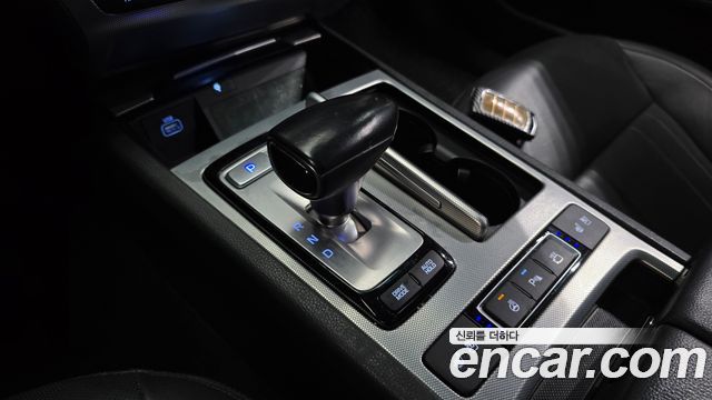 Genesis G80 2019 — photo 12