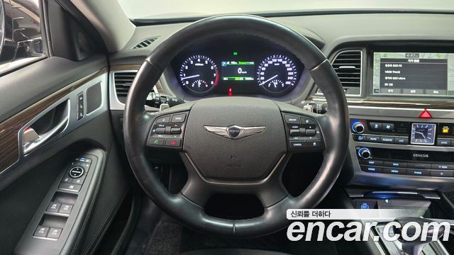 Genesis G80 2019 — photo 19