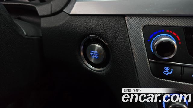 Genesis G80 2019 — photo 24