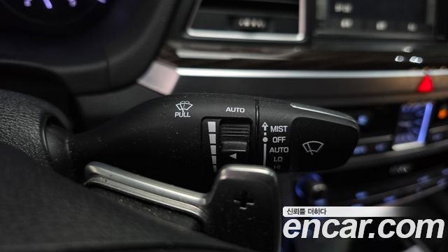 Genesis G80 2019 — photo 28