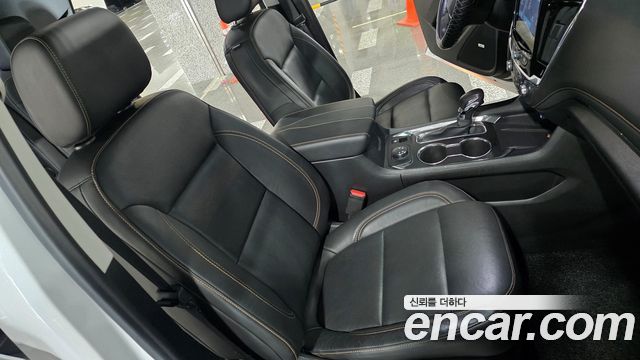 Chevrolet Korea Traverse 2021 — photo 15