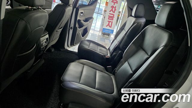 Chevrolet Korea Traverse 2021 — photo 17