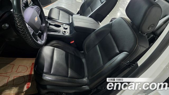 Chevrolet Korea Traverse 2021 — photo 18