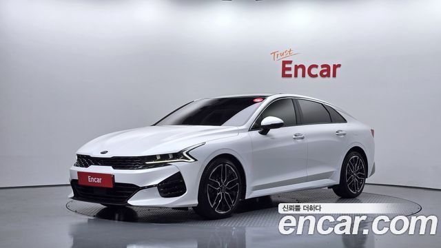 Kia K5 2020 — photo 1