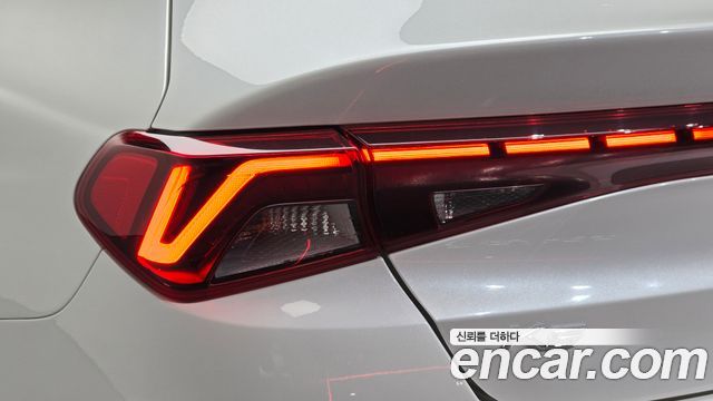 Kia K5 2020 — photo 9
