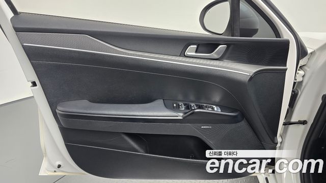 Kia K5 2020 — photo 14