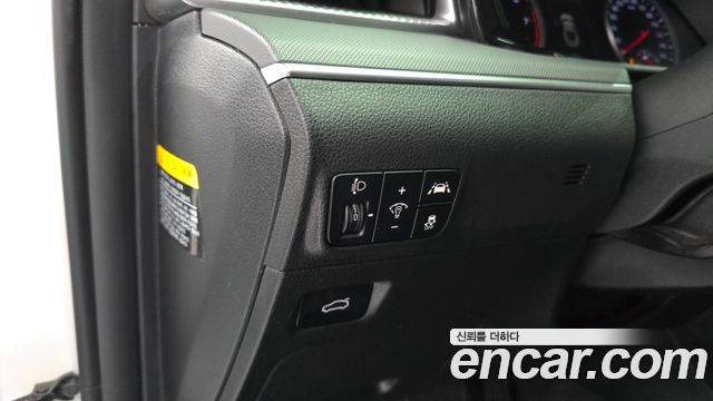 Kia K5 2020 — photo 29