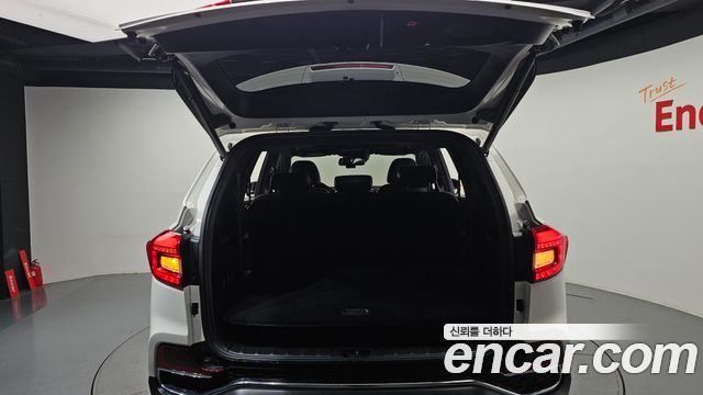 KG Mobility Rexton 2018 — photo 26