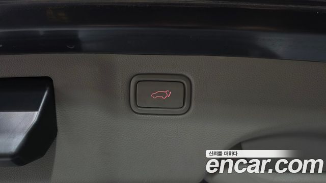 Kia Canival 2017 — photo 29