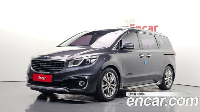 Kia Canival 2016 — photo 1