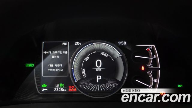 Lexus ES 2022 — photo 24