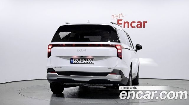 Kia Canival 2024 — photo 4