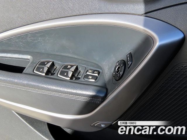 Hyundai Santafe 2013 — photo 11