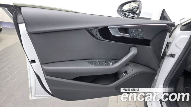 Audi A5 2019 — photo 14